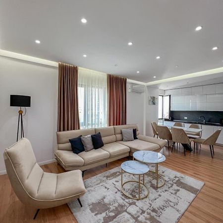 Lux Apartment At Arlis Τίρανα Εξωτερικό φωτογραφία